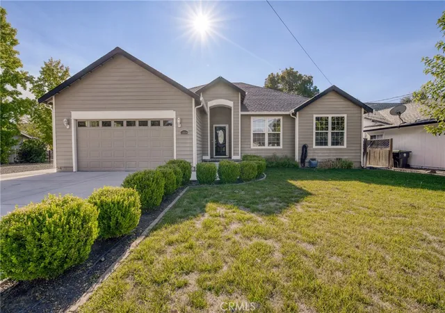 Photo 1 of Single family home for sale at 18094 Spyglass, Hidden Valley Lake, CA 95467 | MLS# LC26197881 | Listing updated on 2026-09-15