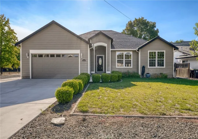 Photo 2 of Single family home for sale at 18094 Spyglass, Hidden Valley Lake, CA 95467 | MLS# LC26197881 | Listing updated on 2026-09-15