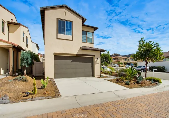 Photo 2 of Condo for sale at 1961 Carol Lee, Escondido, CA 92026 | MLS# OC26199559 | Listing updated on 2026-10-07