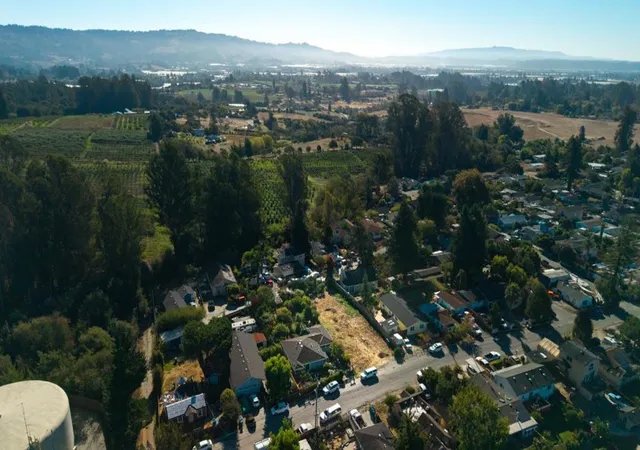 Photo 4 of Land for sale at 32 Crow Ave, Watsonville, CA 95076 | MLS# ML82061090 | Listing updated on 2026-09-14