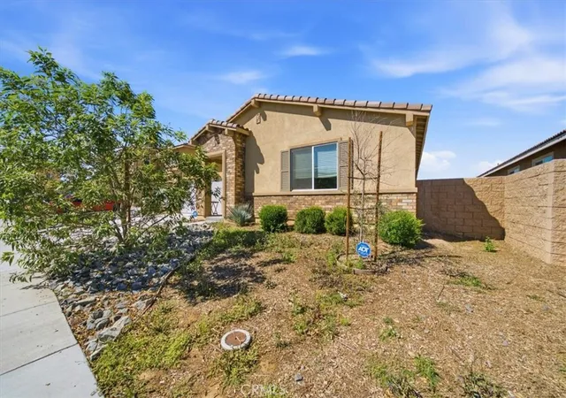Photo 2 of Single family home for sale at 8660 Chester Ave, Hesperia, CA 92344 | MLS# IG26200143 | Listing updated on 2026-09-14