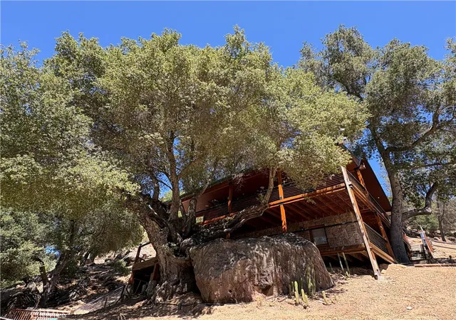 Photo 2 of Single family home for sale at 5765 Dago, Paso Robles, CA 93446 | MLS# NS26200142 | Listing updated on 2026-09-15