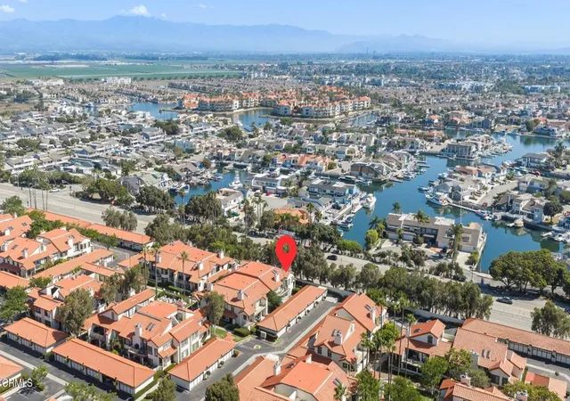 Photo 2 of Condo for sale at 2274 Martinique Ln, Oxnard, CA 93035 | MLS# V1-38709 | Listing updated on 2026-09-20