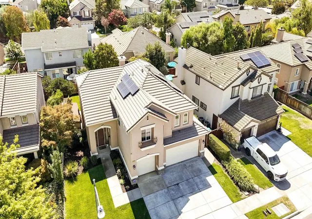 Photo 3 of Single family home for sale at 1510 Sunrise Dr, Gilroy, CA 95020 | MLS# 41148137 | Listing updated on 2026-09-24