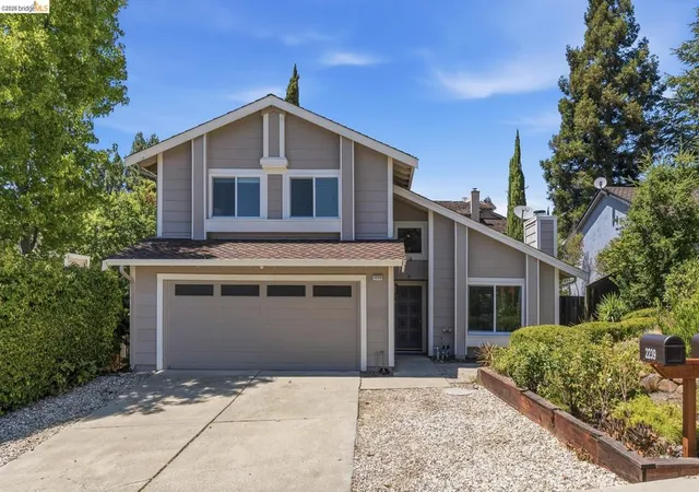 Photo 1 of Single family home for sale at 2239 Southwest Ct, Martinez, CA 94553 | MLS# 41148140 | Listing updated on 2026-09-21