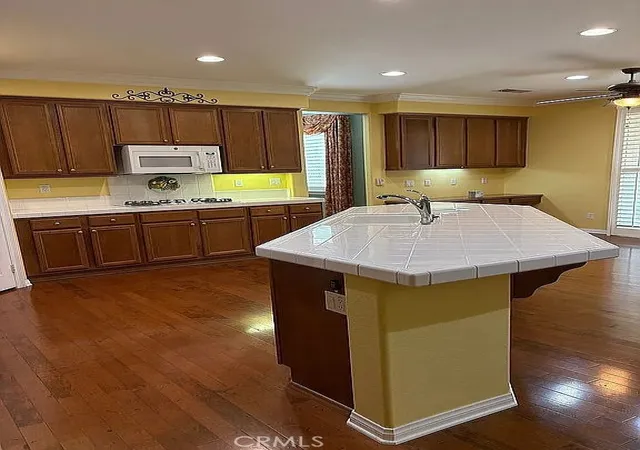 Photo 3 of Single family home for sale at 32819 Heversham Ct, Menifee, CA 92584 | MLS# OC26200301 | Listing updated on 2026-09-14