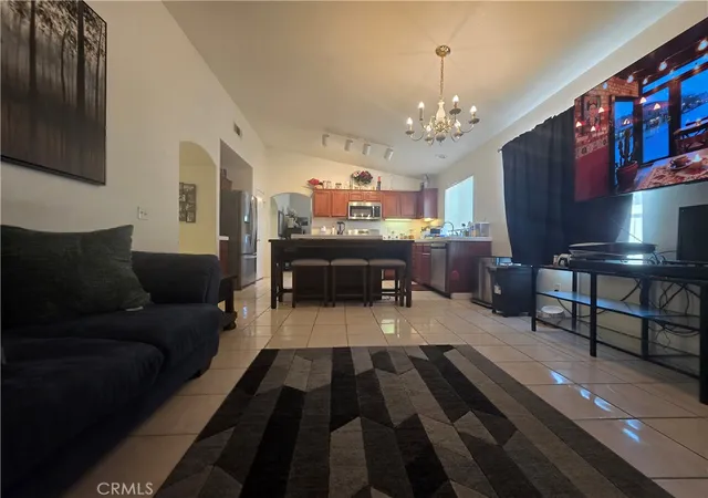 Photo 4 of Single family home for sale at 14446 Green River Rd, Victorville, CA 92394 | MLS# PW26200378 | Listing updated on 2026-09-15