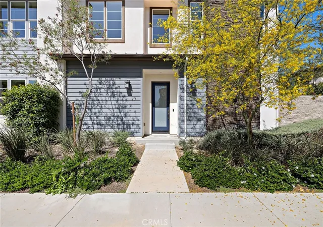 Photo 3 of Condo for sale at 77 Pelican, Irvine, CA 92618 | MLS# OC26200395 | Listing updated on 2026-09-14