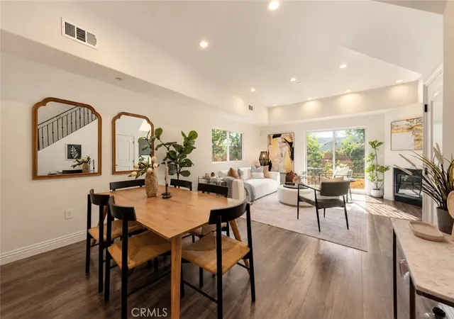 Photo 2 of Townhouse for sale at 14702 Magnolia Blvd #105, Sherman Oaks, CA 91403 | MLS# SR26199673 | Listing updated on 2026-10-05