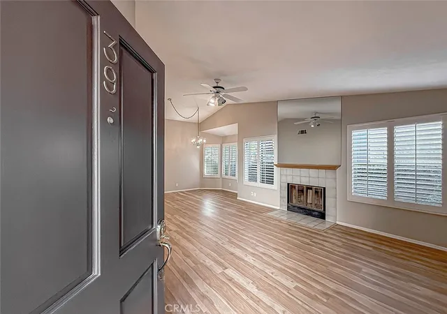 Photo 3 of Townhouse for sale at 28131 Seco Cyn Rd #39, Santa Clarita, CA 91390 | MLS# SR26200433 | Listing updated on 2026-09-16