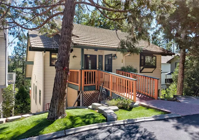 Photo 2 of Single family home for sale at 40593 Saddleback, Bass Lake, CA 93604 | MLS# FR26200468 | Listing updated on 2026-09-14
