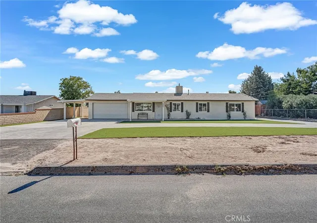 Photo 3 of Single family home for sale at 8967 Hickory Ave, Hesperia, CA 92345 | MLS# CV26194719 | Listing updated on 2026-10-03