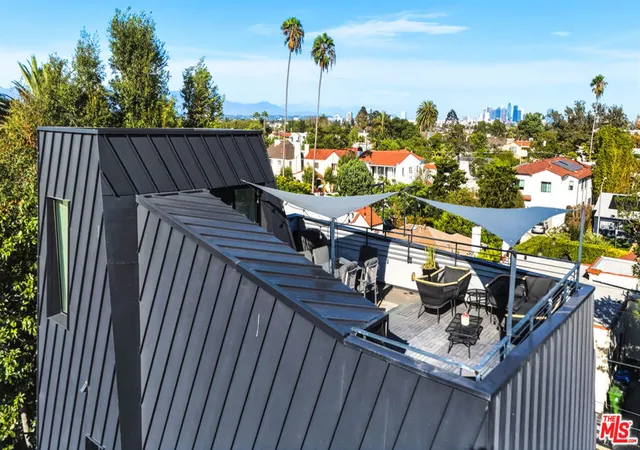 Photo 2 of Single family home for sale at 1282 S Cloverdale Ave, Los Angeles, CA 90019 | MLS# 26987711 | Listing updated on 2026-10-02