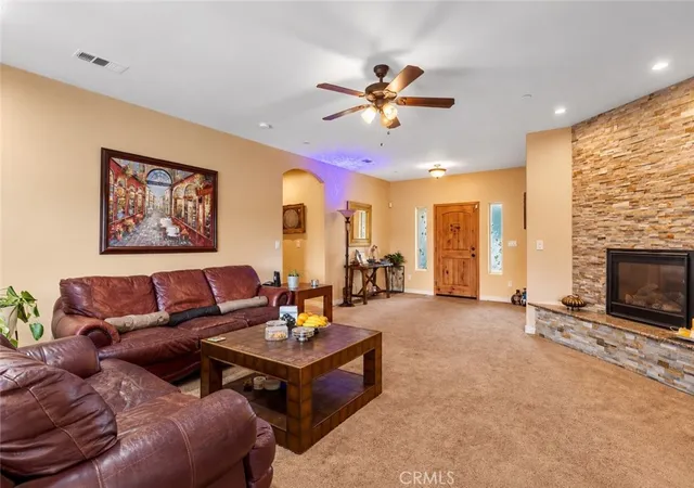 Photo 4 of Single family home for sale at 20000 Bald Mountain, Tehachapi, CA 93561 | MLS# OC26200508 | Listing updated on 2026-09-15