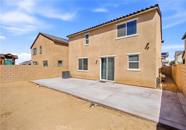 Photo 2 of Single family home for sale at 10260 Torrey Ct, Hesperia, CA 92345 | MLS# CV26199836 | Listing updated on 2026-09-15