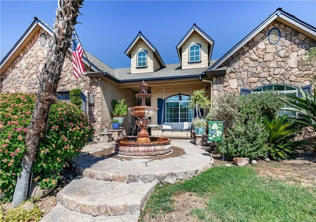 Photo 2 of Single family home for sale at 197 Moody, Clovis, CA 93619 | MLS# FR26200538 | Listing updated on 2026-09-14