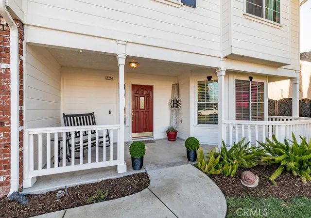 Photo 3 of Single family home for sale at 2757 E Jon, Fresno, CA 93720 | MLS# FR26200561 | Listing updated on 2026-09-14