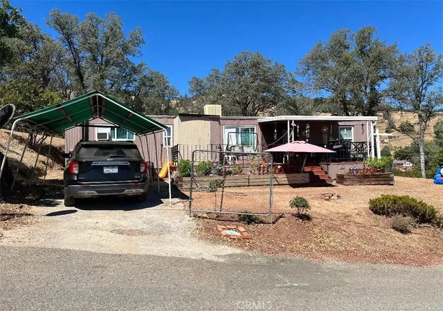 Photo 1 of Manufactured home for sale at 12332 Lakeview Dr, Clearlake Oaks, CA 95423 | MLS# LC26200613 | Listing updated on 2026-09-19