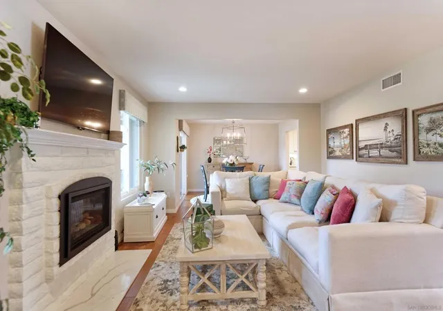 Photo 3 of Condo for sale at 117 Guanajuato Ct, Solana Beach, CA 92075 | MLS# 260022460SD | Listing updated on 2026-09-15