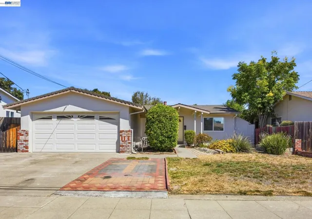 Photo 1 of Sale Pending at 33438 University Dr, Union City, CA 94587 | MLS# 41148174 | Listing updated on 2026-10-07