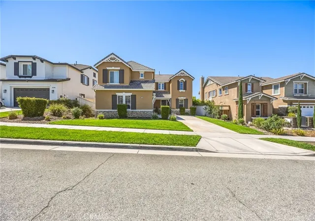 Photo 3 of Single family home for sale at 11268 Price Dr, Loma Linda, CA 92354 | MLS# CV26200722 | Listing updated on 2026-10-04