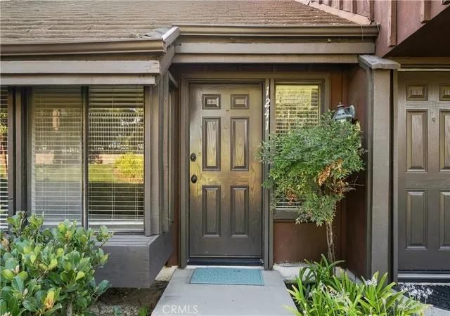 Photo 3 of Townhouse for sale at 1241 Stonewood Ct, San Pedro, CA 90732 | MLS# SB26200742 | Listing updated on 2026-09-16