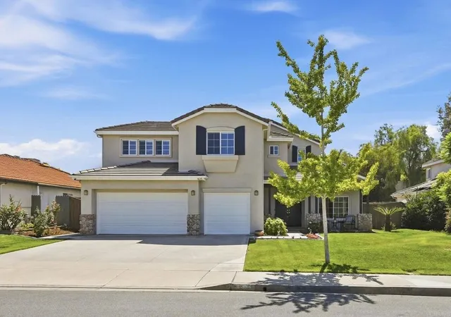 Photo 3 of Single family home for sale at 1635 Shire Ave, Oceanside, CA 92057 | MLS# NDP2608609 | Listing updated on 2026-10-04
