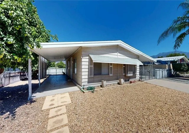 Manufactured home for sale at 43400 Olive, Hemet, CA 92544 | MLS# IG26194240