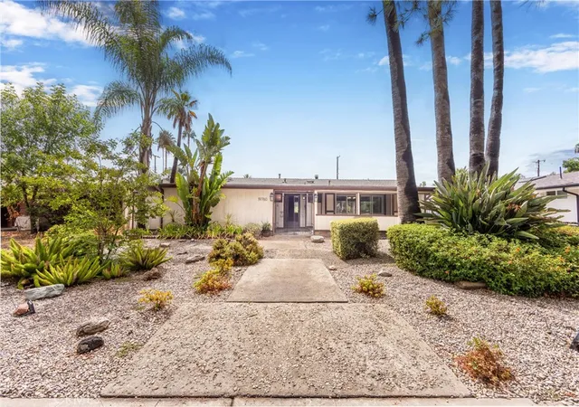 Photo 1 of Single family home for sale at 19760 Victory, Woodland Hills, CA 91367 | MLS# SR26179705 | Listing updated on 2026-10-06