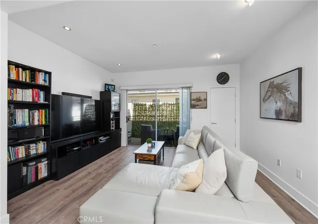Photo 2 of Condo for sale at 1700 Sawtelle Blvd #317, Los Angeles, CA 90025 | MLS# OC26200697 | Listing updated on 2026-09-15