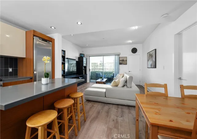 Photo 3 of Condo for sale at 1700 Sawtelle Blvd #317, Los Angeles, CA 90025 | MLS# OC26200697 | Listing updated on 2026-09-15