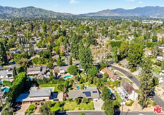 Photo 46 of Single family home for sale at 17409 Kinzie St, Northridge, CA 91325 | MLS# 26987883 | Listing updated on 2026-09-30