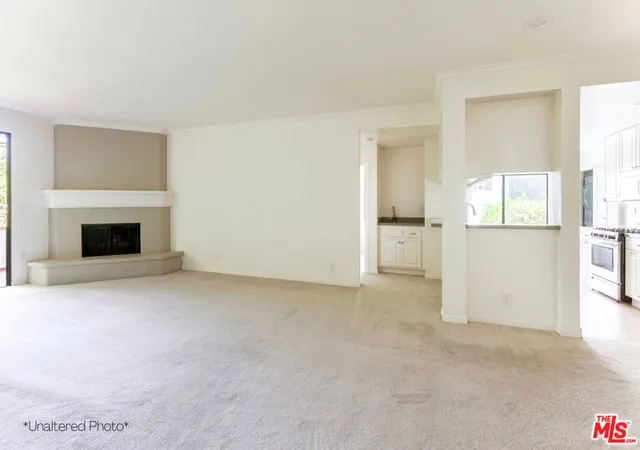 Photo 2 of Condo for sale at 11755 Montana Ave #208, Los Angeles, CA 90049 | MLS# 26987723 | Listing updated on 2026-09-14