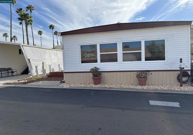 Photo 3 of Sale Pending at 16401 San Pablo Ave, San Pablo, CA 94806 | MLS# 41148183 | Listing updated on 2026-09-16