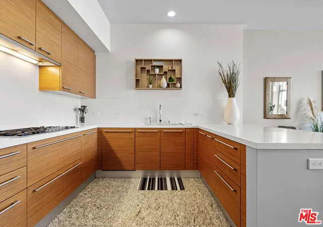 Photo 3 of Condo for sale at 900 W Olympic Blvd #40D, Los Angeles, CA 90015 | MLS# 26987955 | Listing updated on 2026-09-14
