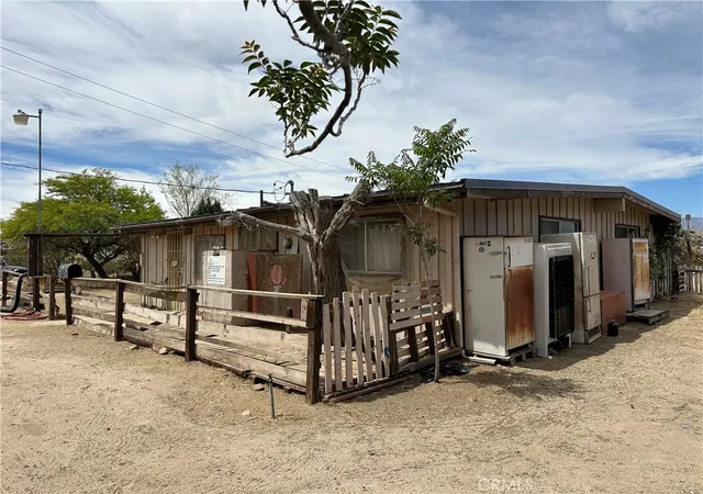 Photo 3 of Single family home for sale at 57672 Shepherd Ln, Yucca Valley, CA 92284 | MLS# JT26200770 | Listing updated on 2026-09-14