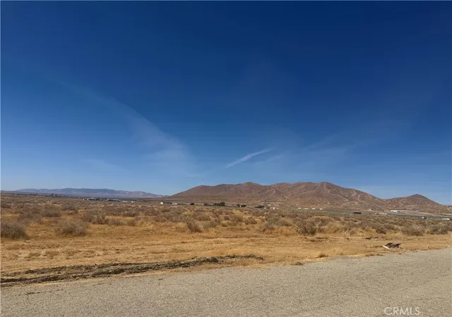 Photo 2 of Land for sale at 0 Horsethief Trail/rosamond Blvd, Rosamond, CA 93560 | MLS# SR26200717 | Listing updated on 2026-09-14