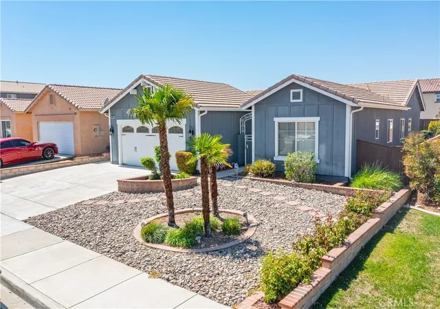 Photo 3 of Single family home for sale at 13400 Baylor, Victorville, CA 92392 | MLS# CV26180782 | Listing updated on 2026-09-15