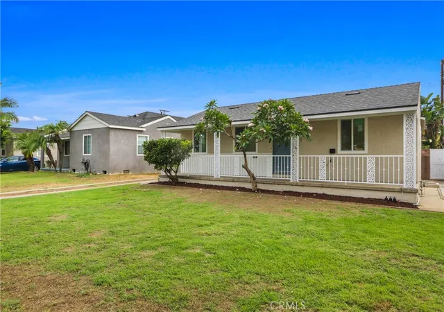 Photo 2 of Sale Pending at 11380 Idaho Ave, South Gate, CA 90280 | MLS# TR26198353 | Listing updated on 2026-09-22