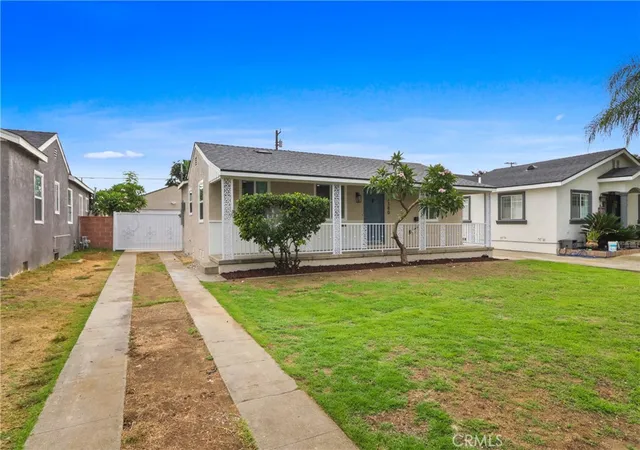 Photo 3 of Sale Pending at 11380 Idaho Ave, South Gate, CA 90280 | MLS# TR26198353 | Listing updated on 2026-09-22