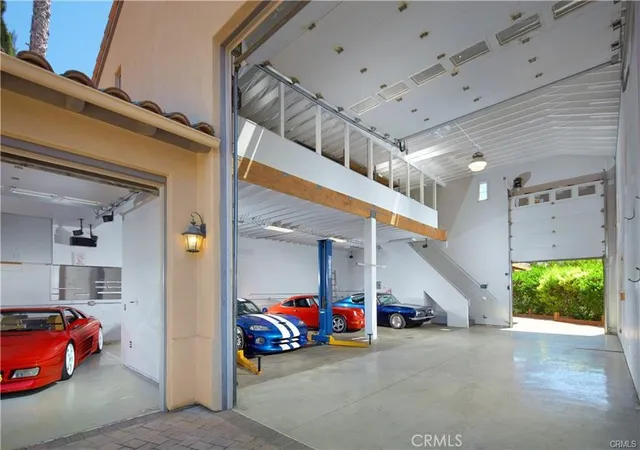 Photo 4 of Single family home for sale at 4347 Cyn View Ln, Palos Verdes Peninsula, CA 90274 | MLS# NP26165591 | Listing updated on 2026-09-24