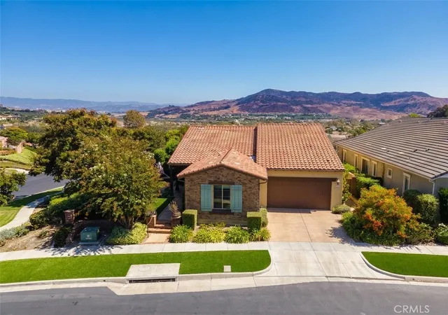 Photo 1 of Single family home for sale at 2 Palomino, Rancho Mission Viejo, CA 92694 | MLS# OC26200128 | Listing updated on 2026-10-03