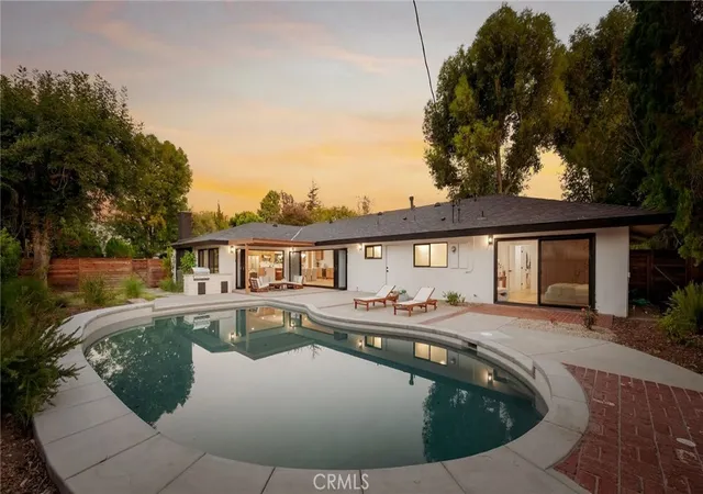 Photo 1 of Single family home for sale at 17601 Mccormick St, Encino, CA 91316 | MLS# SR26200776 | Listing updated on 2026-09-15