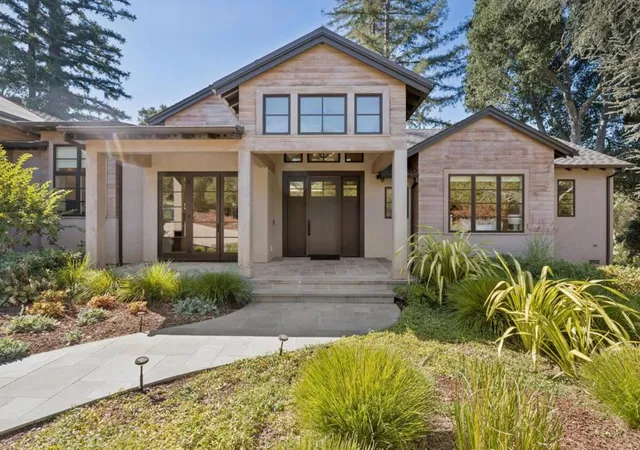 Photo 3 of Single family home for sale at 160 Fawn Ln, Portola Valley, CA 94028 | MLS# ML82061161 | Listing updated on 2026-09-14