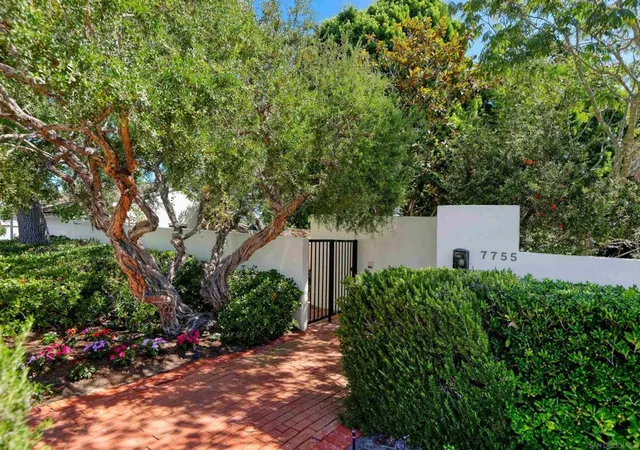Photo 3 of Single family home for sale at 7755 Ludington Pl, La Jolla, CA 92037 | MLS# 260022470SD | Listing updated on 2026-09-14