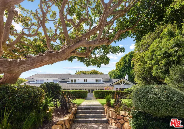 Photo 1 of Single family home for sale at 29225 Cliffside Dr, Malibu, CA 90265 | MLS# 26987527 | Listing updated on 2026-09-17