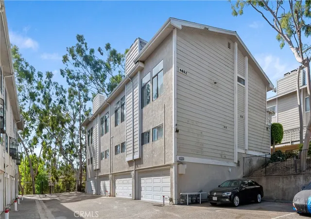 Photo 1 of Condo for sale at 4652 Don Lorenzo #B, Los Angeles, CA 90008 | MLS# PF26200771 | Listing updated on 2026-09-15