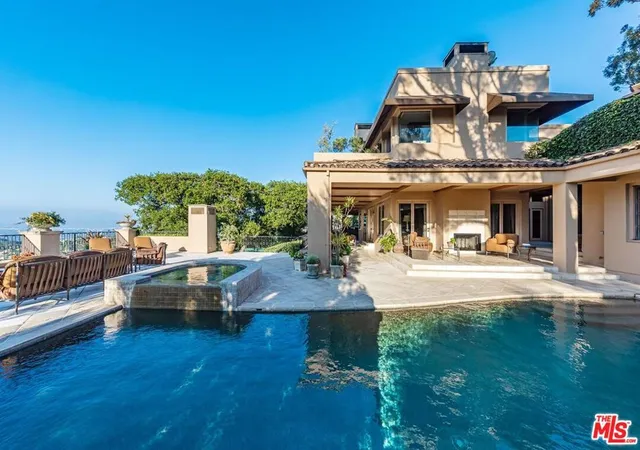 Photo 2 of Mansion for sale at 14701 Mulholland Dr, Los Angeles, CA 90077 | MLS# 26987859 | Listing updated on 2026-09-14