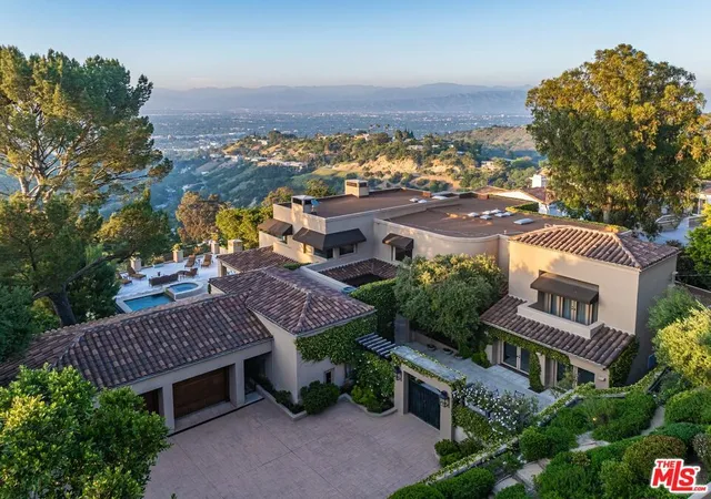 Photo 3 of Mansion for sale at 14701 Mulholland Dr, Los Angeles, CA 90077 | MLS# 26987859 | Listing updated on 2026-09-14