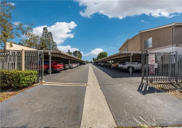 Photo 39 of Condo for sale at 2801 S Fairview #B, Santa Ana, CA 92704 | MLS# TR26200492 | Listing updated on 2026-09-15